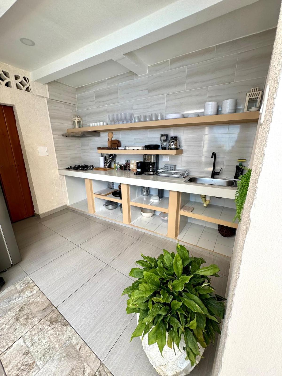 Casa Salvatore - Getsemani - Private Pool - Cartagena — Photos 3